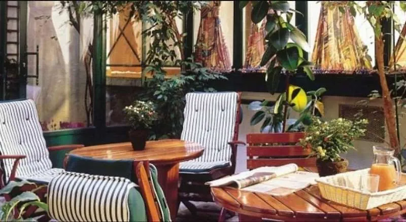 Hotel Wallace - Orso Hotels Paris 4*,